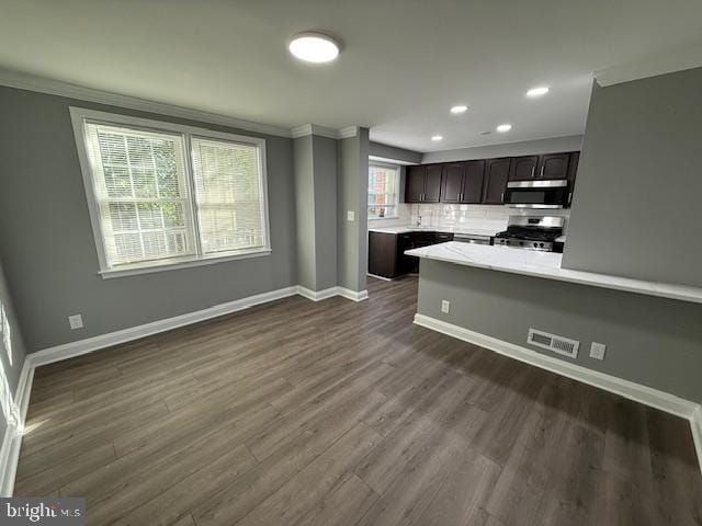 Building Photo - 1579 Dellsway Rd
