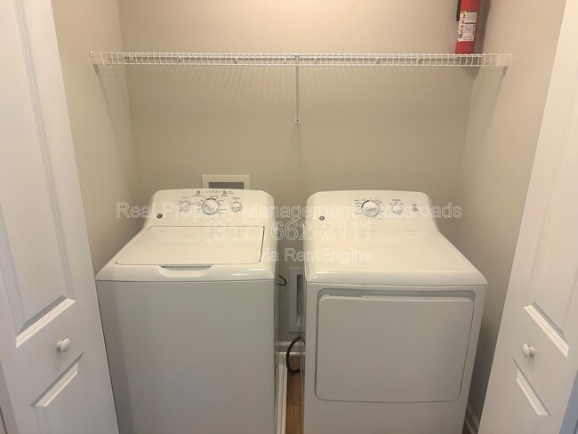 Building Photo - 2934 W New York St