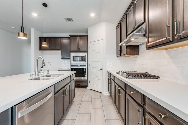 Building Photo - BEAUTIFUL 4-BEDROOM HOME IN TRAILS AT WESTPOINTE