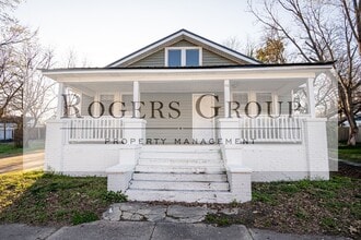 Building Photo - #391*** - 816-818 Nicholas St Duplex