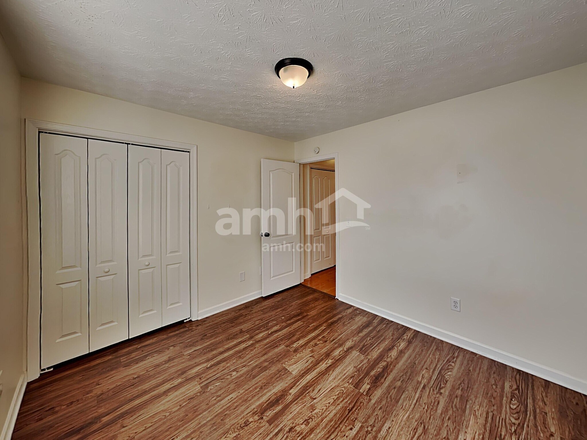 Building Photo - 406 Redwood Trail