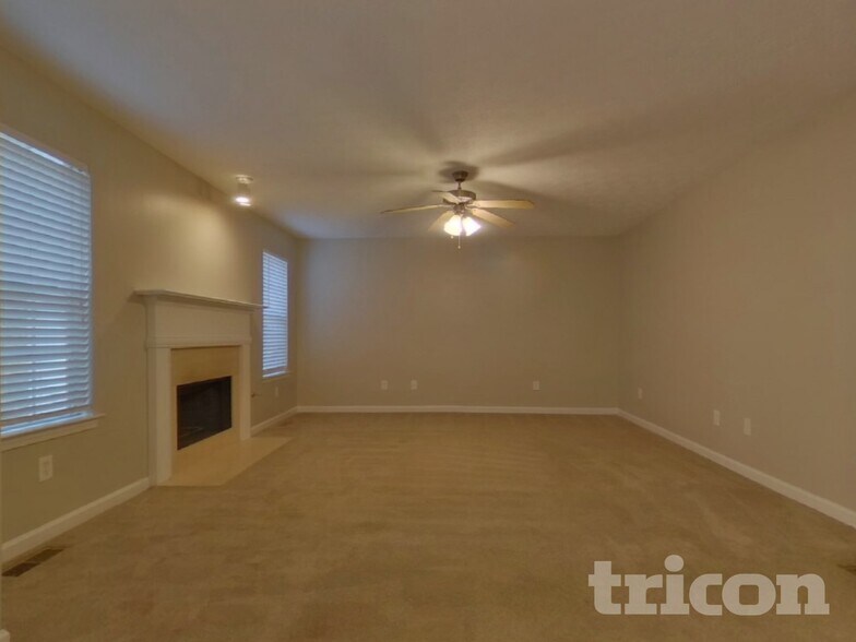 Building Photo - 9313 Scarlett Dr SW