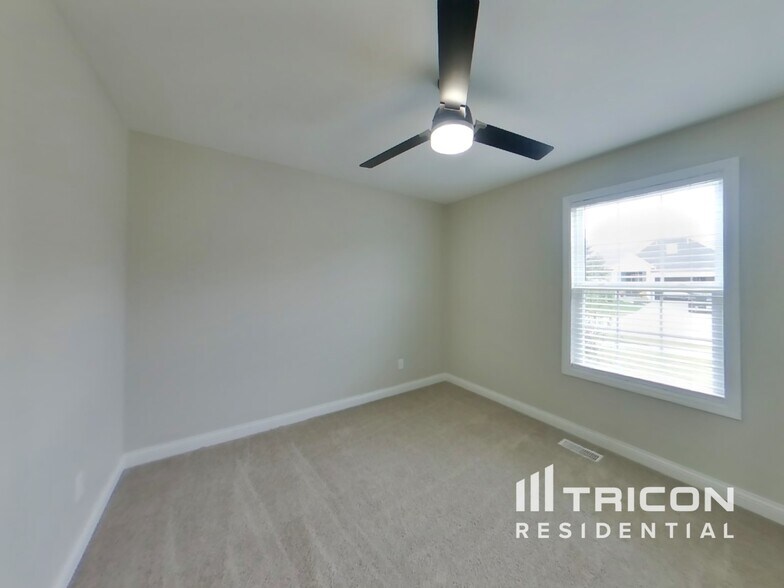 Building Photo - 48 Huntleigh Park Ct