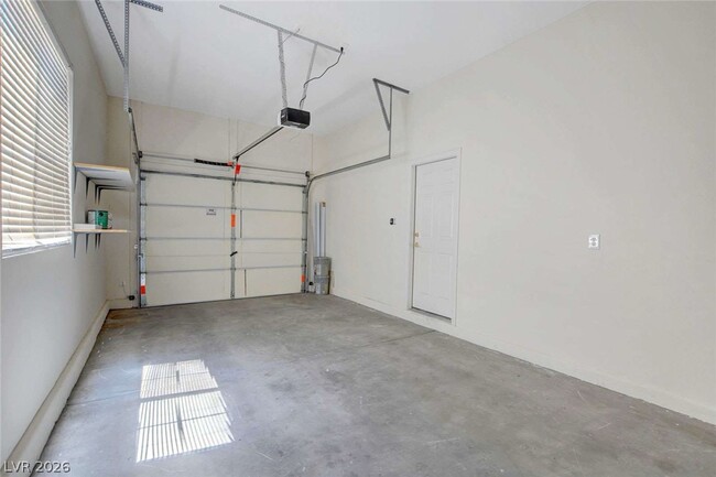 Building Photo - 10214 Elk Valley St