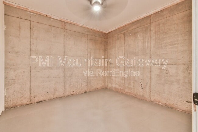Building Photo - 13765 GA-136