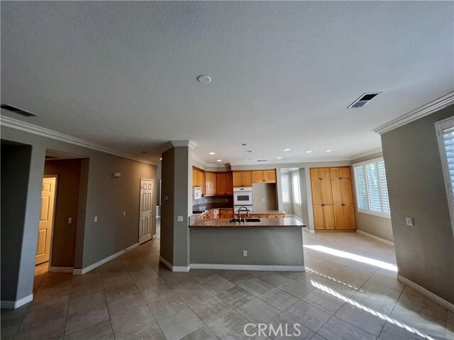 Building Photo - 4483 Driving Range Rd