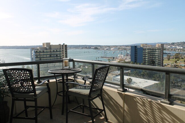 Building Photo - 1199 Pacific Hwy