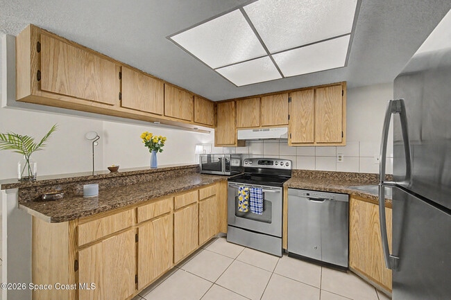 Building Photo - 1641 Sunny Brook Ln