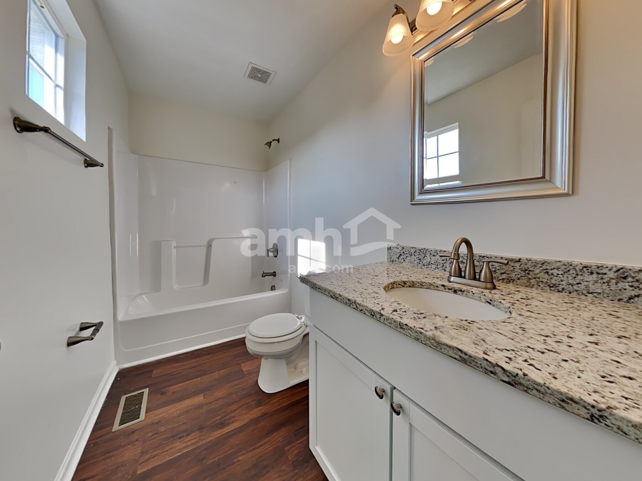 Building Photo - 5576 Shetland Ct