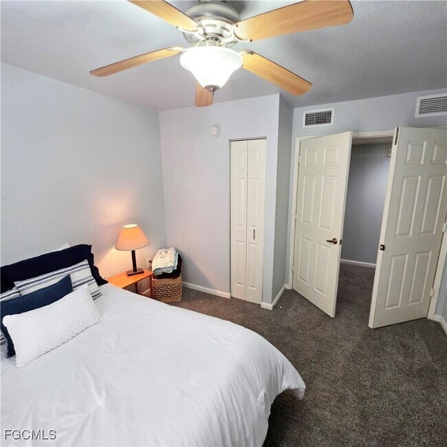 Building Photo - 4121 Residence Drive