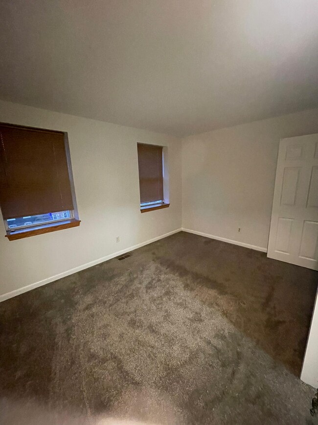 Building Photo - Washington Blvd