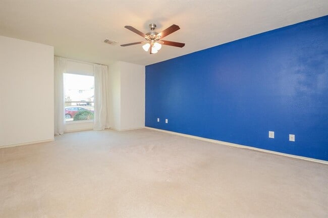 Building Photo - 12959 Lemur Ln