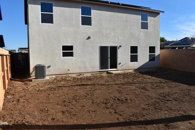 Building Photo - 1316 Eagle St