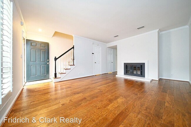 Building Photo - 2 br, 1.5 bath House - 5756 Stone Brook Drive