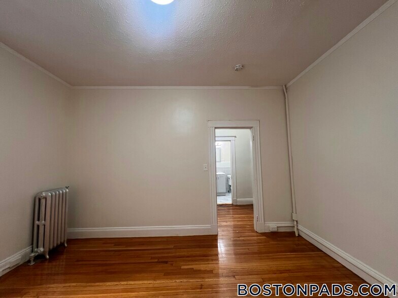 Building Photo - 17-19 Washington St.