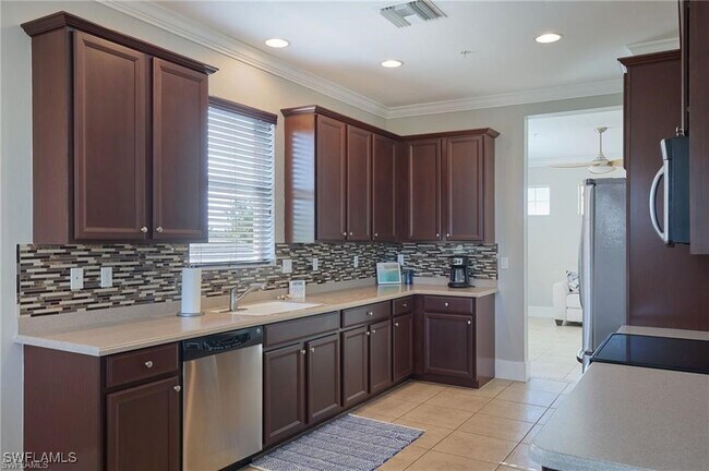 Building Photo - 14573 Abaco Lakes Dr