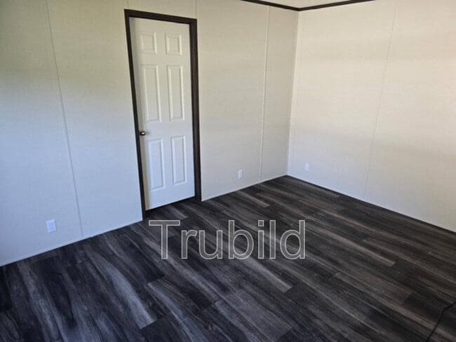 Building Photo - 108 Gawain Dr