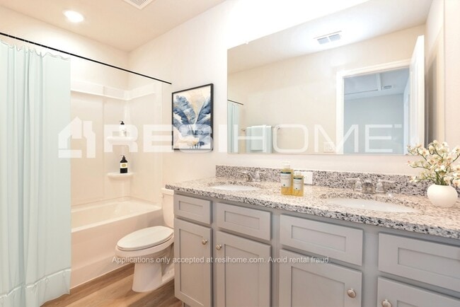 Building Photo - 5245 Hartwood Lp