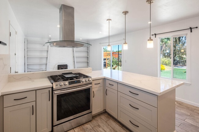 Building Photo - 2225 Mt Whitney Dr