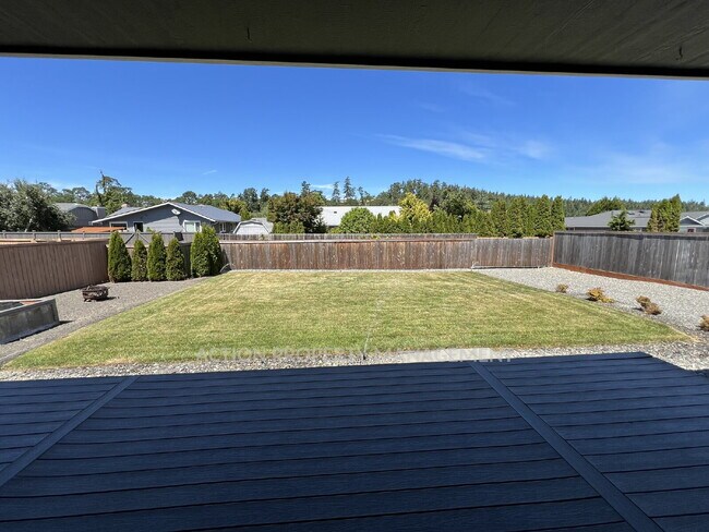 Building Photo - 3 bed 2 bath home in Sequim, close to everything
