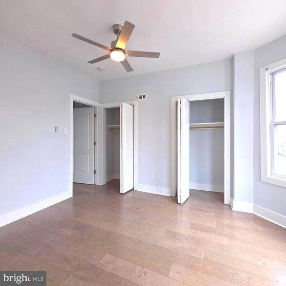 Building Photo - 5515 Catharine St
