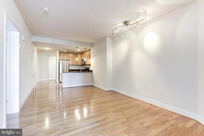 Building Photo - 1211 13th St NW
