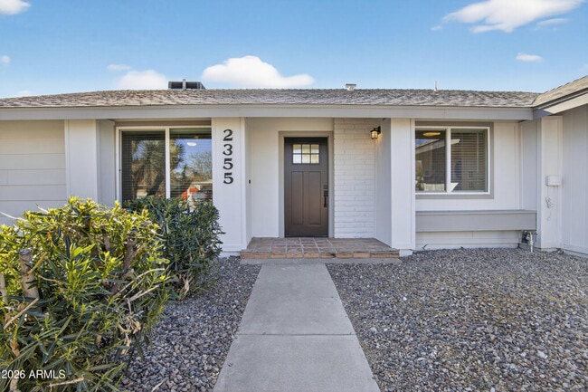 Building Photo - 2355 W Waltann Ln