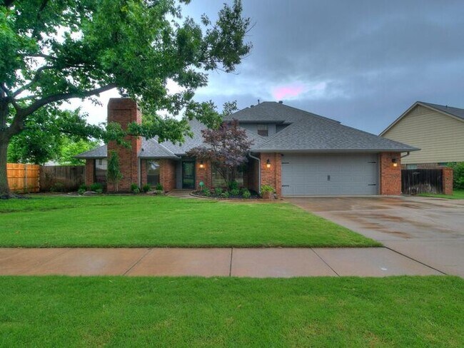 Primary Photo - *Rare Find* Stunning Brookhaven 4 Bed 2.5 ...