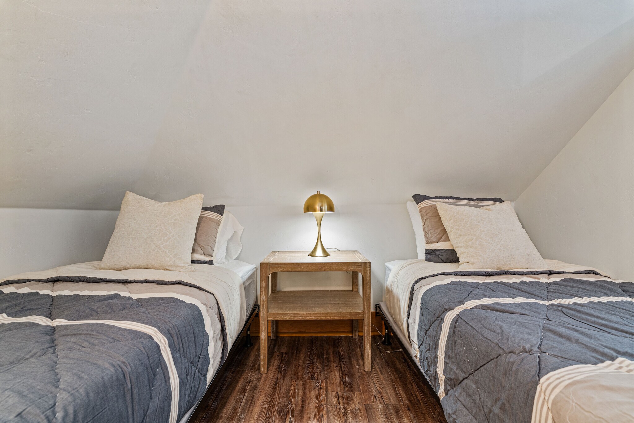 Building Photo - 1488 Park Ave