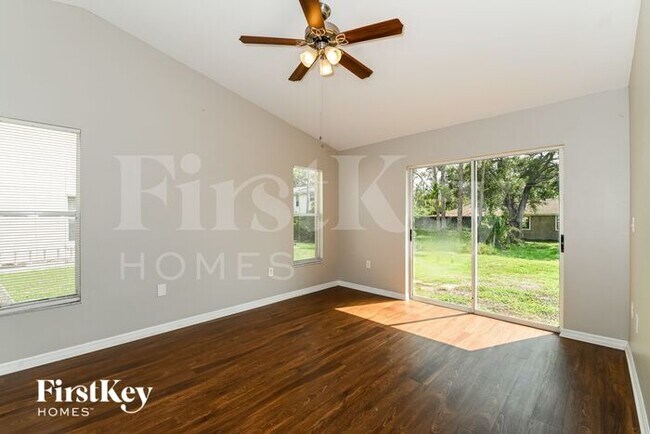 Building Photo - 18557 Wisteria Rd