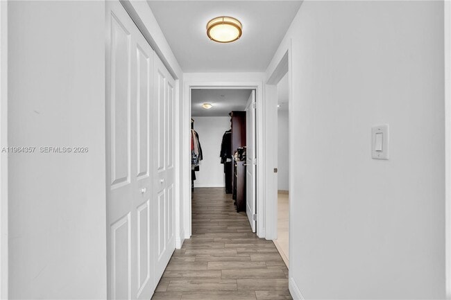 Building Photo - 400 Sunny Isles Blvd