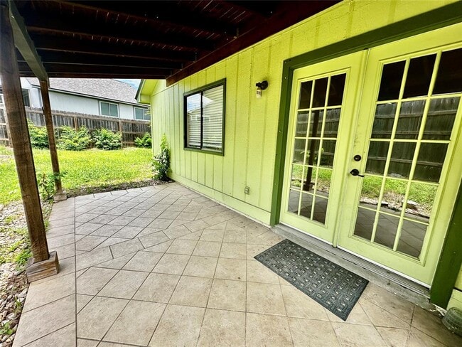Building Photo - 11612 Fruitwood Pl