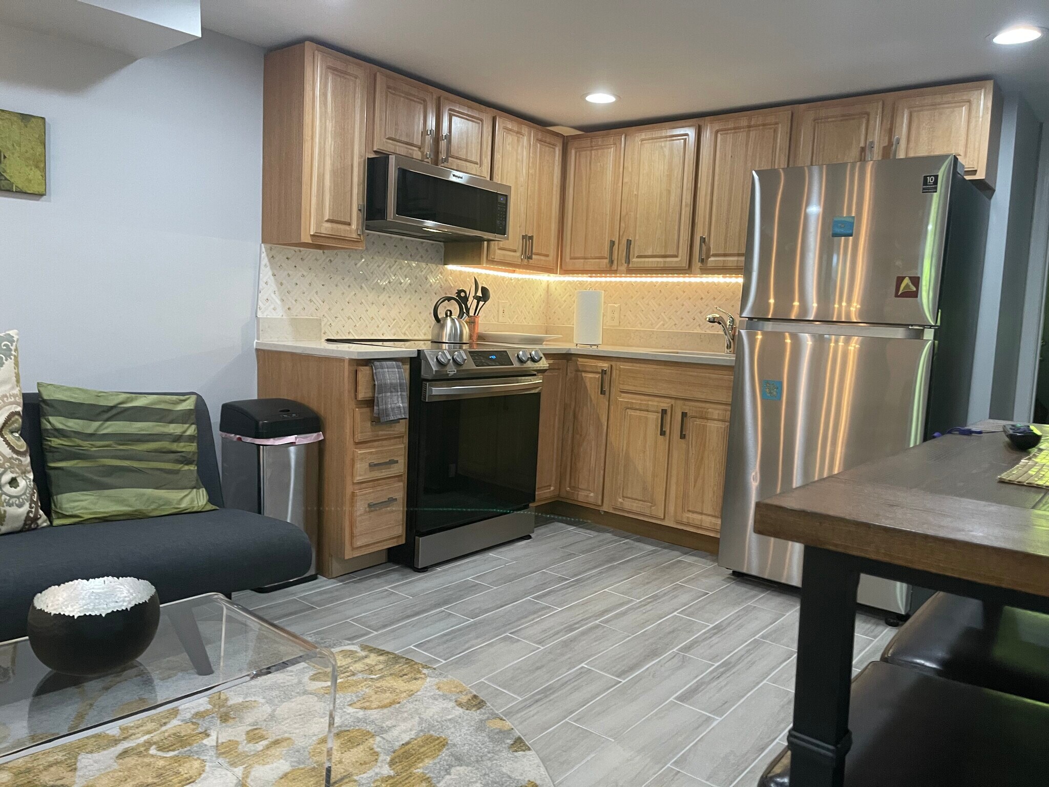 Kitchen. - 166 Bryant St NW