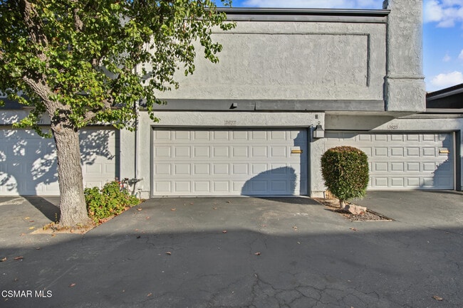 Building Photo - 3623 Summershore Ln