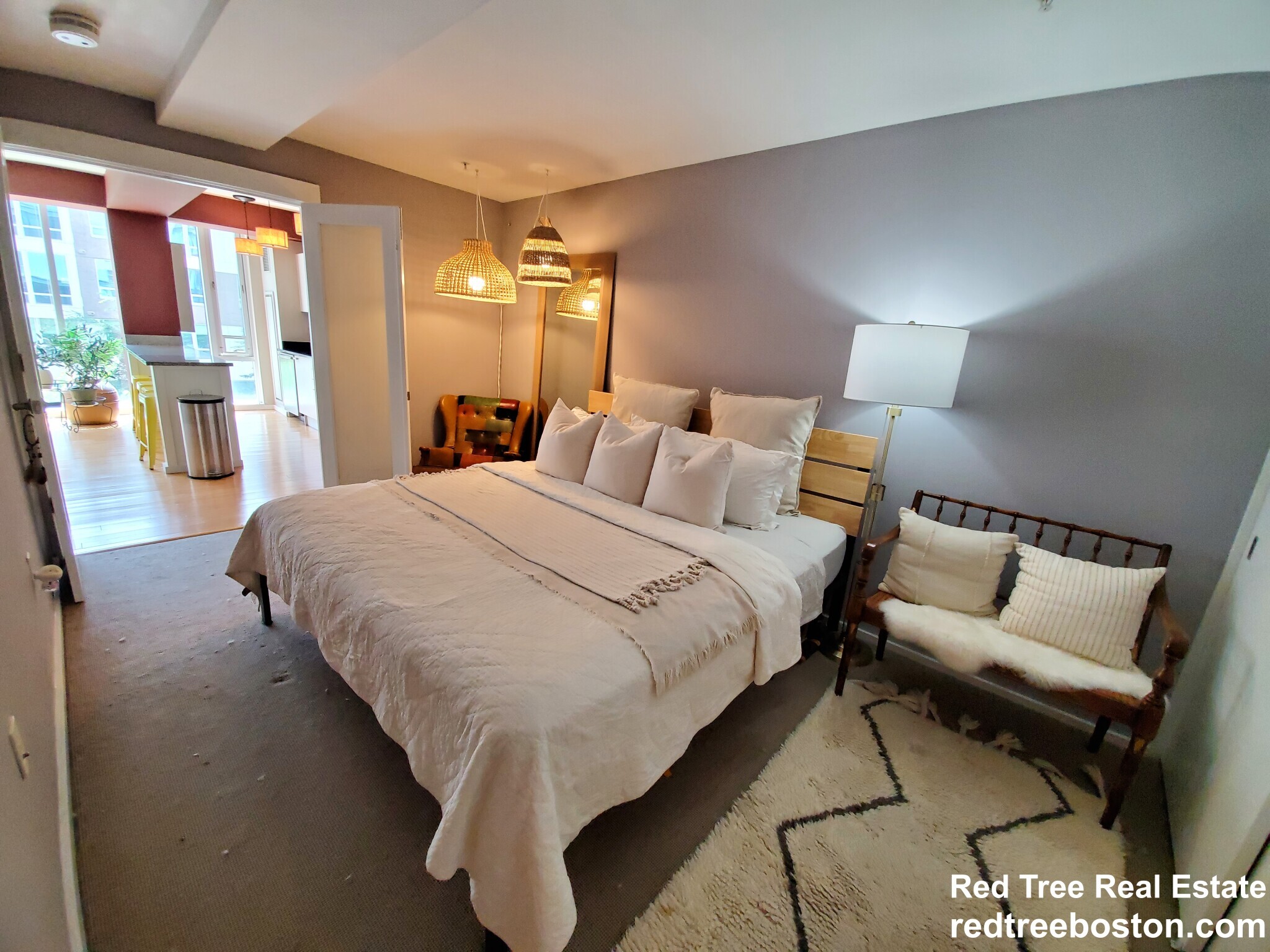 Building Photo - 2 Earhart St