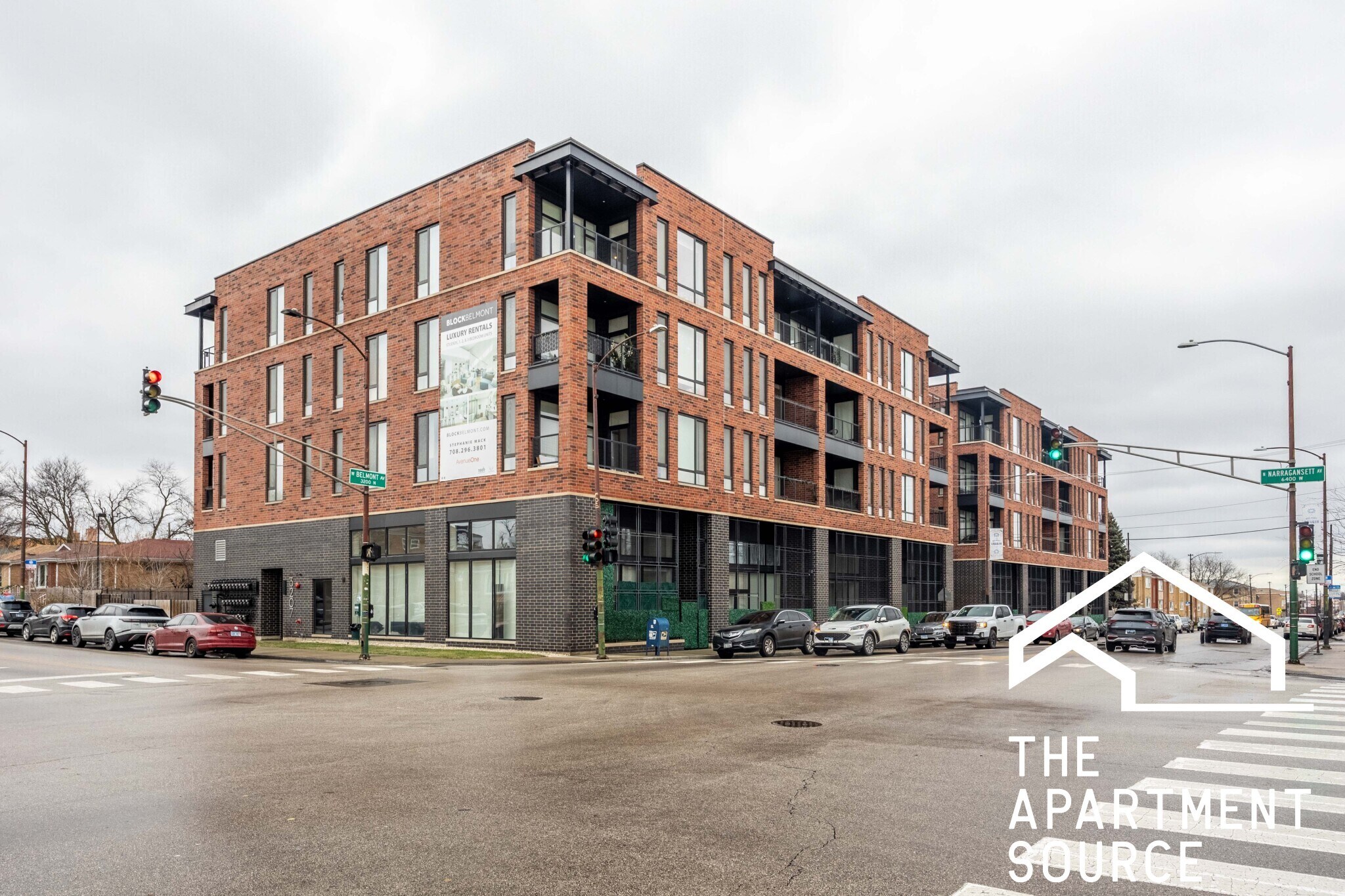 Building Photo - 6340 W Belmont Ave