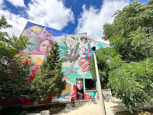 Building Photo - 2402 W McLean Ave