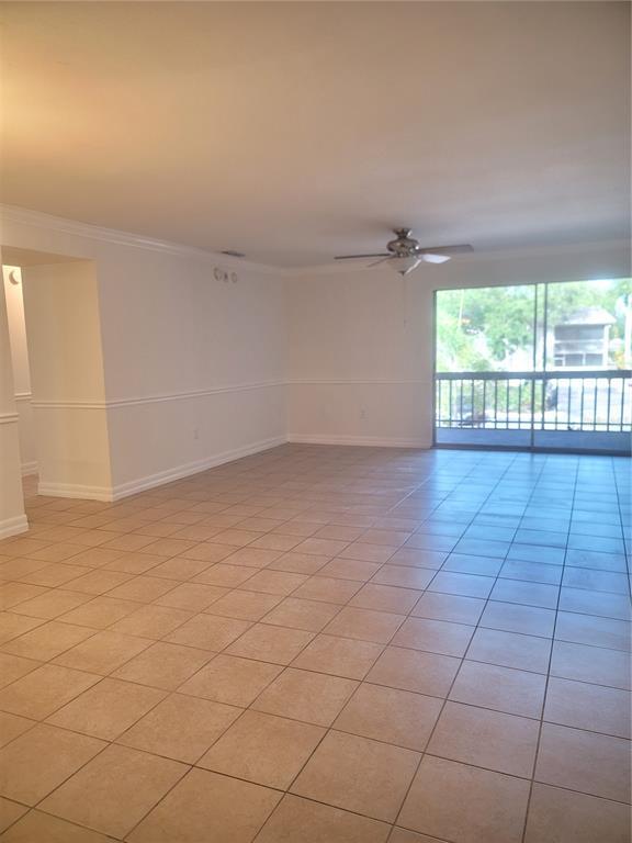 Building Photo - 3360 S Osprey Ave