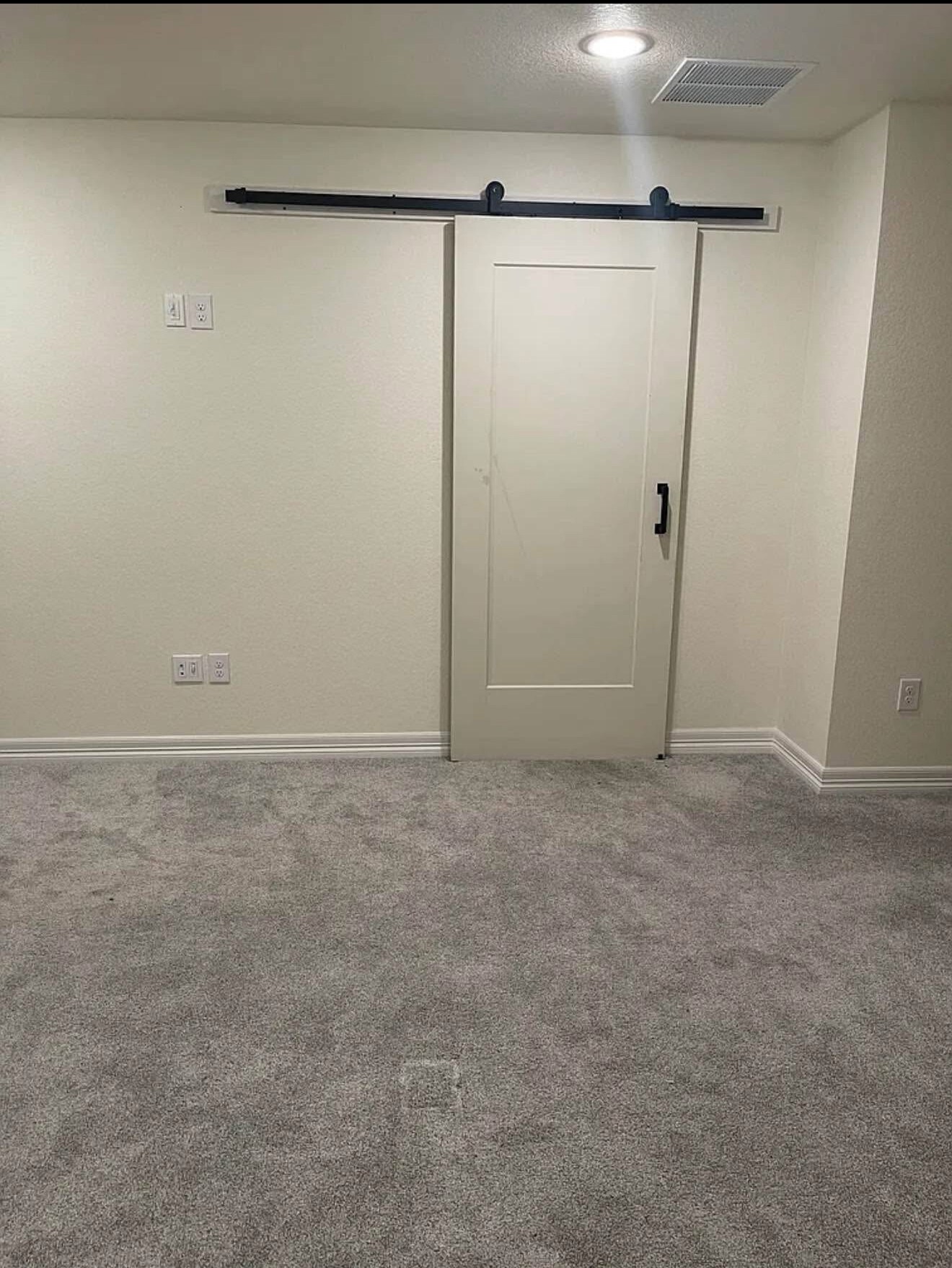 Building Photo - 16828 E 119th Ave