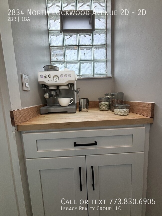 Building Photo - 2834 N Lockwood Ave