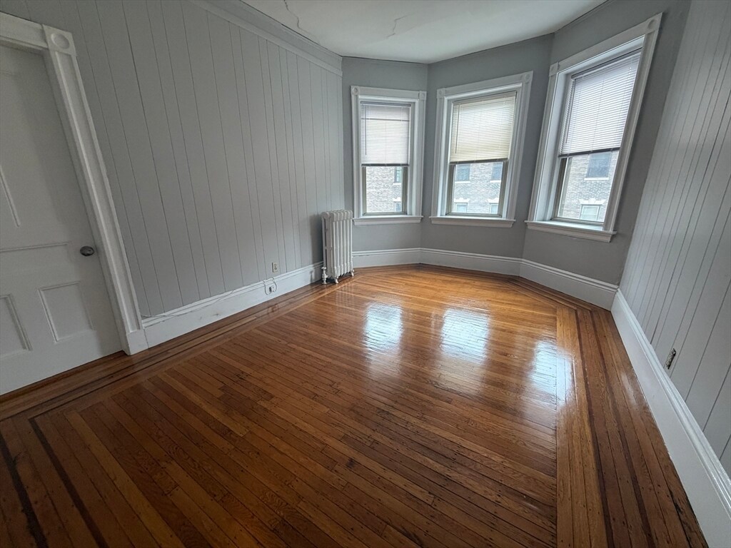 Building Photo - 41 Park St