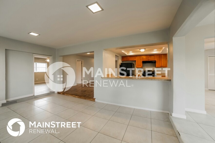 Building Photo - 4731 NW 41st St