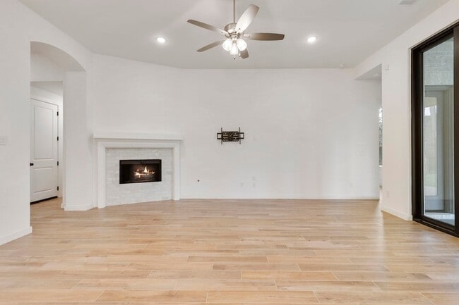 Building Photo - 108 Salvia Star Ct