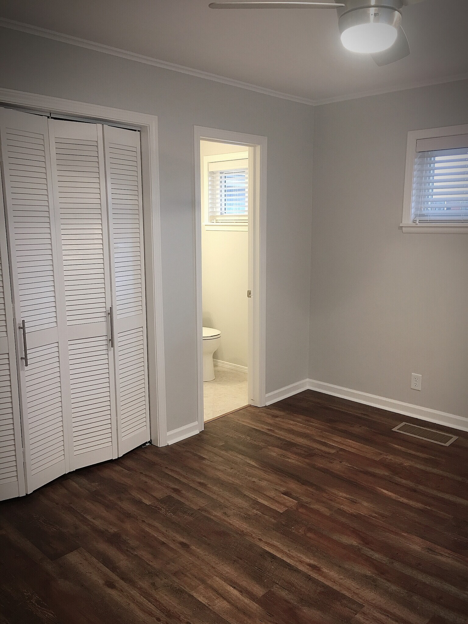 Master bedroom - 7542 E 28th St