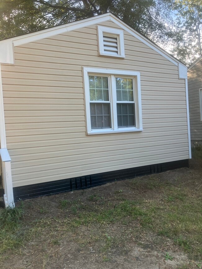 Building Photo - 1519 Fanning