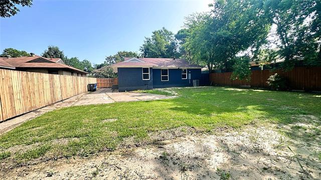 Building Photo - 2618 San Marcus Ave