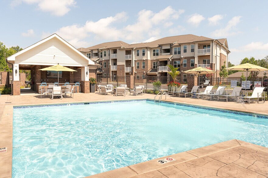 Building Photo - 1005 Scenic Loop Way