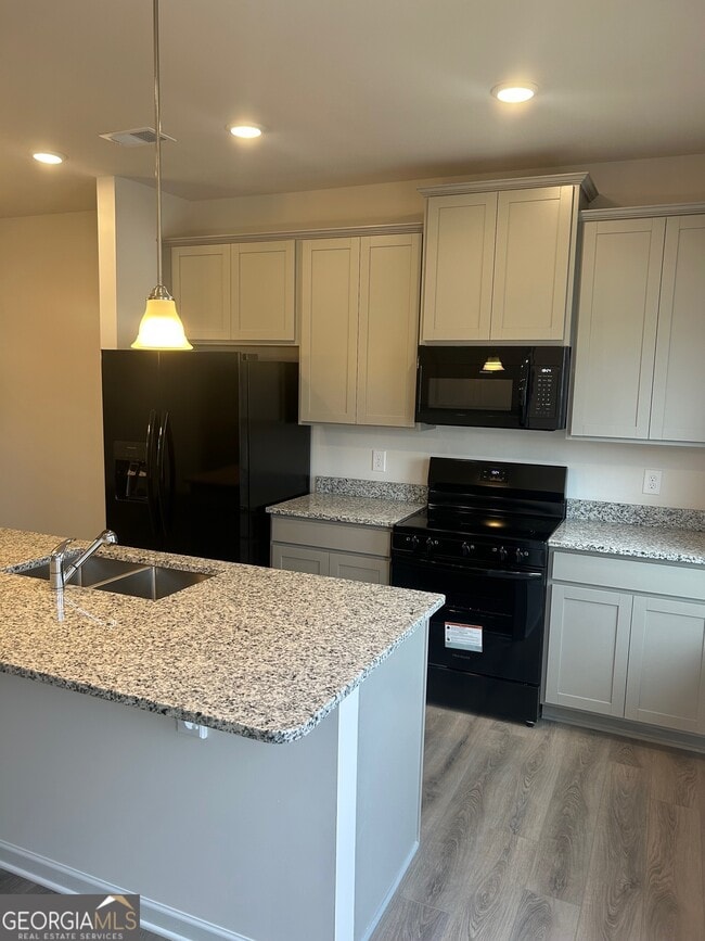 Primary Photo - 67 Professional Pl