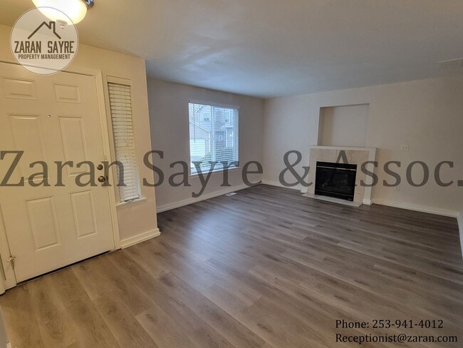 Building Photo - 2805 9th St SE