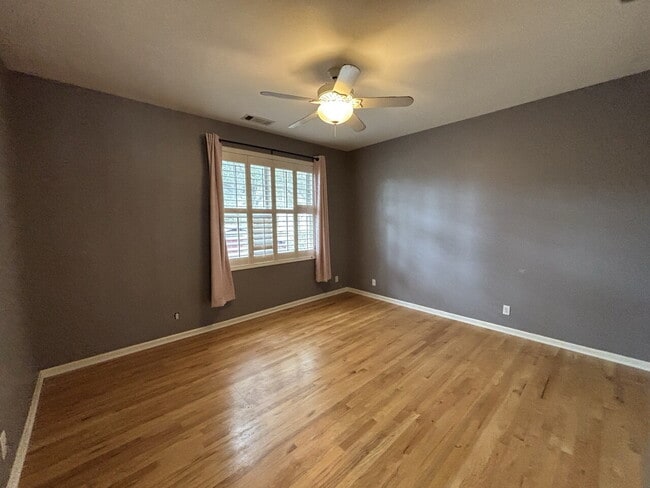 Building Photo - Amazing home in desirable Placerville neighborhood!